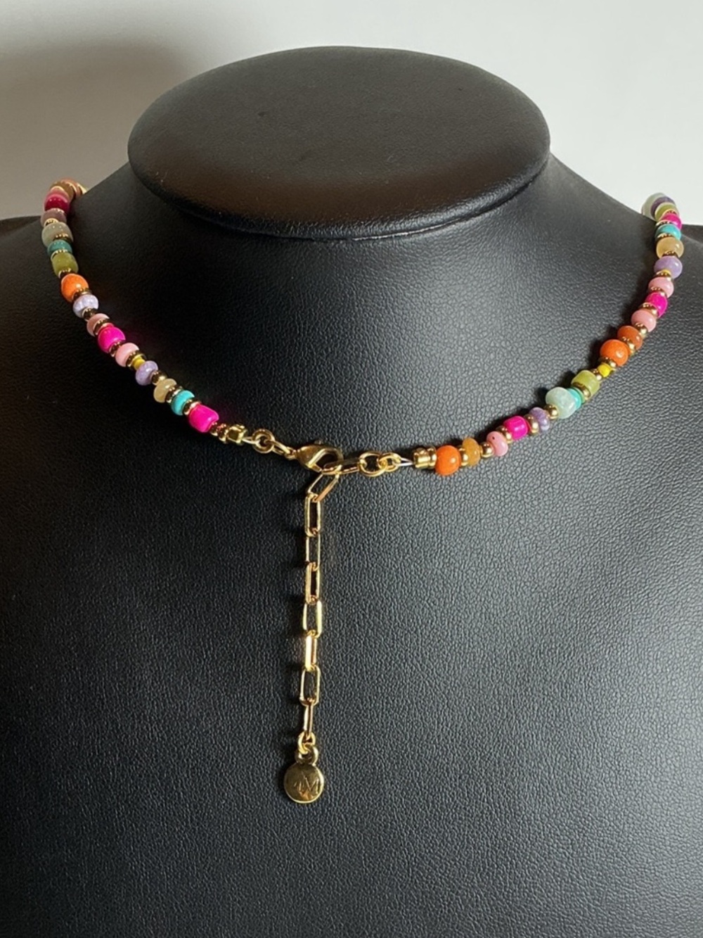 ‘O’ Initial Multicolor Beaded Necklace 16” plus 3l extender - Picture 3 of 6